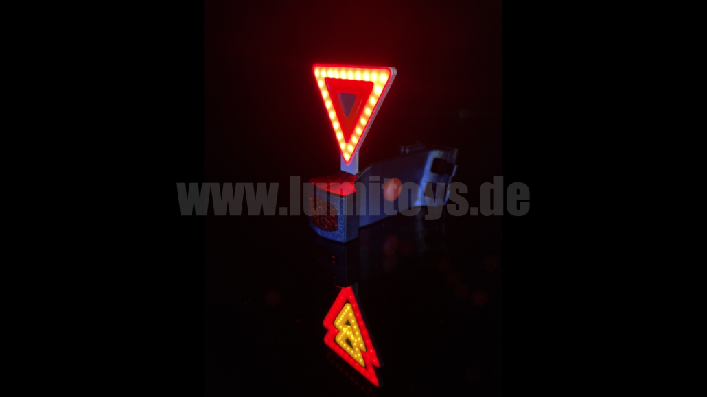 4333 Tail Light LUMI 2_wz-kl