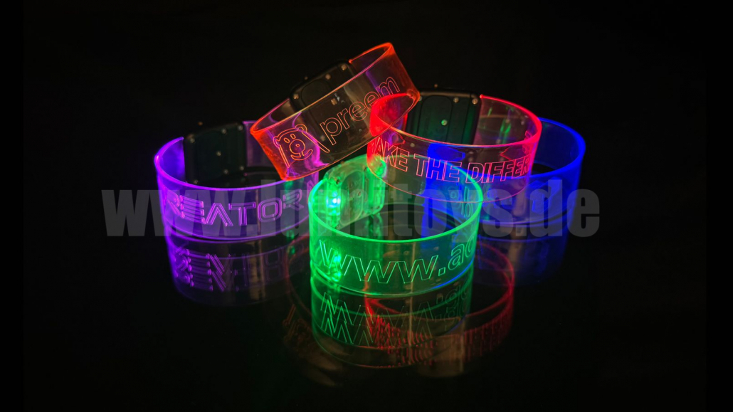 3512 RC Bracelet VIP 1 - 1 3512 RC Bracelet VIP 1 - 1